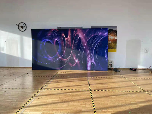 Indoor Case 08